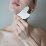 גוואשה לפנים