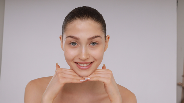 ארבוטין: הכול על החומר הטבעי להבהרת העור